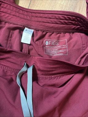 Figs Technical Collection Scrub Pants in Burgundy with Gray Drawstring